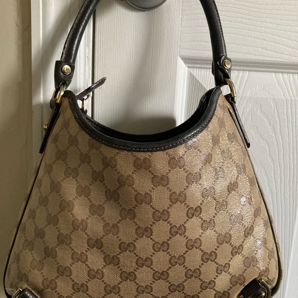 Authentic Gucci boho great condition well kept and stored - Picture 2 of 7